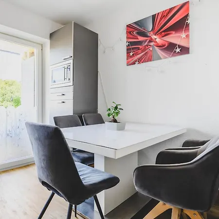 5-zimmer-wohnung Naehe Messe Lejlighed Hannover