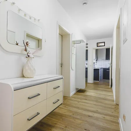5-zimmer-wohnung Naehe Messe * Hannover